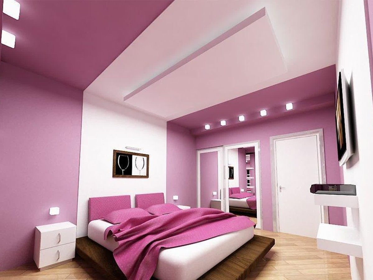 Сочетание цветов потолка. Спальня в сиреневом цвете. Фиолетовый интерьер спальни. Спальня в фиолетовых тонах. Интерьер в сиреневых тонах.