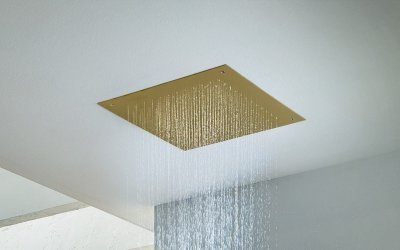 Тропический душ встроенный в потолок