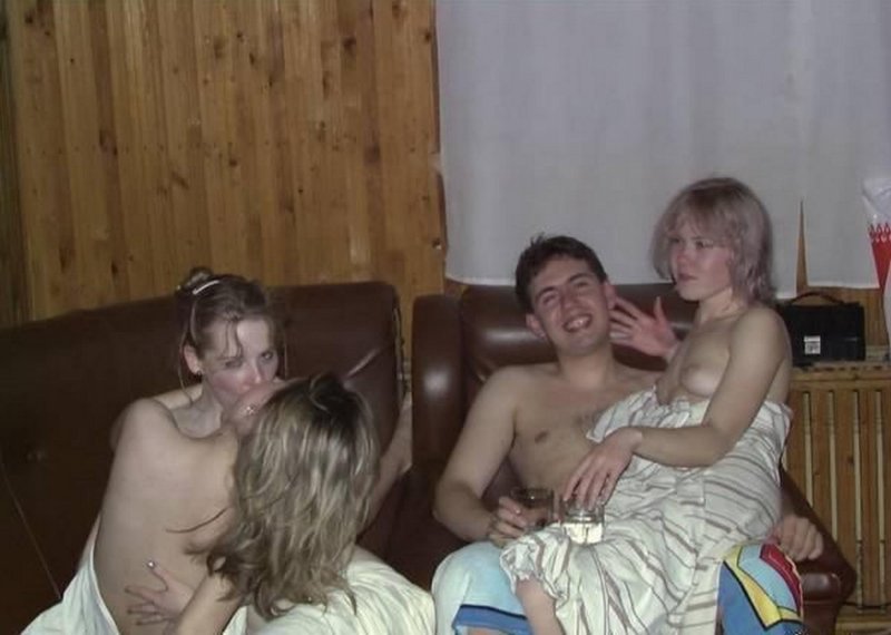 Женский корпоратив в сауне ню