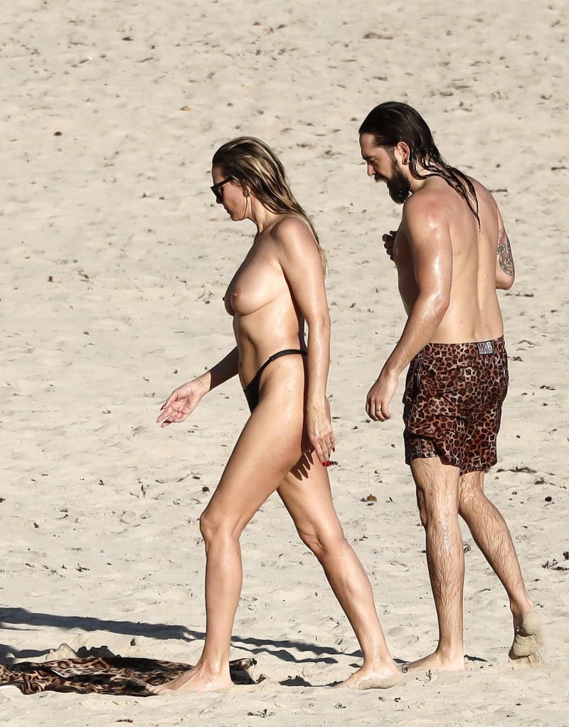 Heidi klum topless