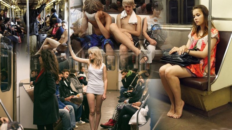 Женщина разделась в метро