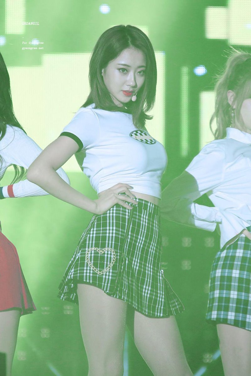 Momoland nancy