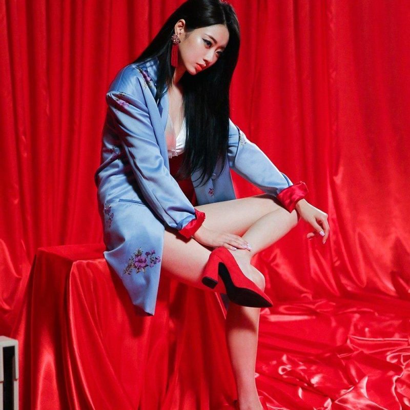 Керри nine muses