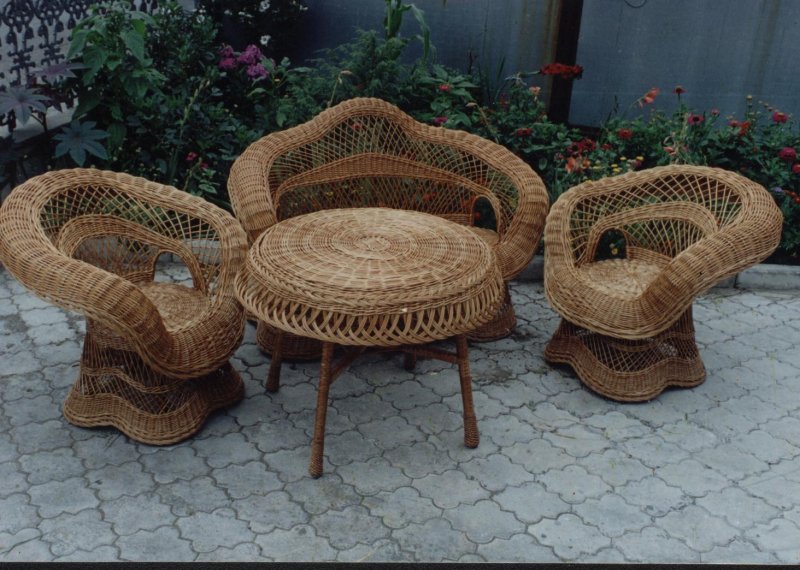 Плетение мебели из ротанга